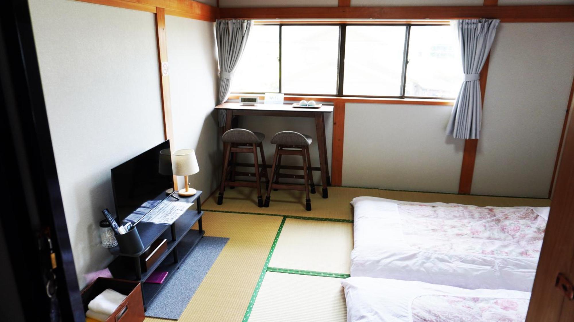 富士山を眺められる宿 ゲストハウス花水木 Nishikatsura Buitenkant foto