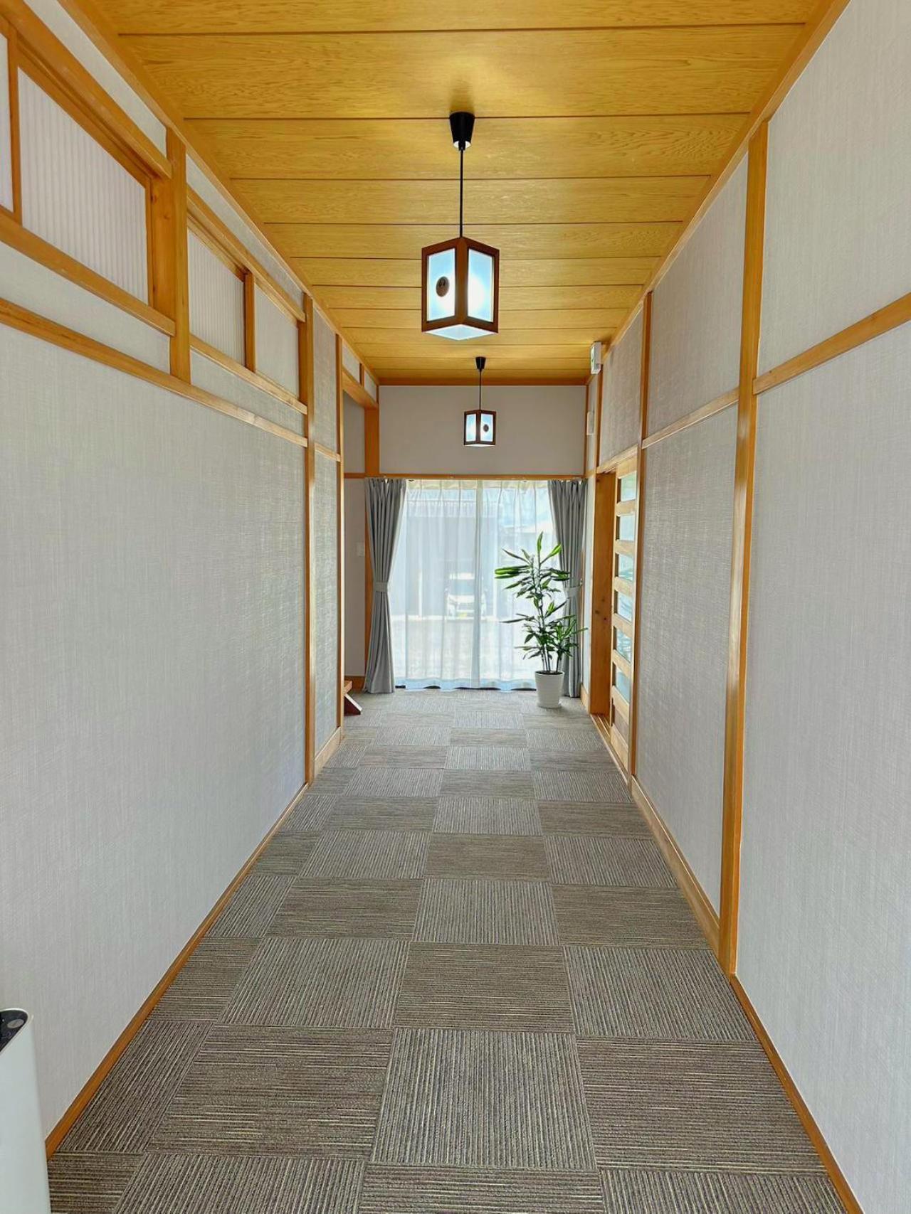 富士山を眺められる宿 ゲストハウス花水木 Nishikatsura Buitenkant foto